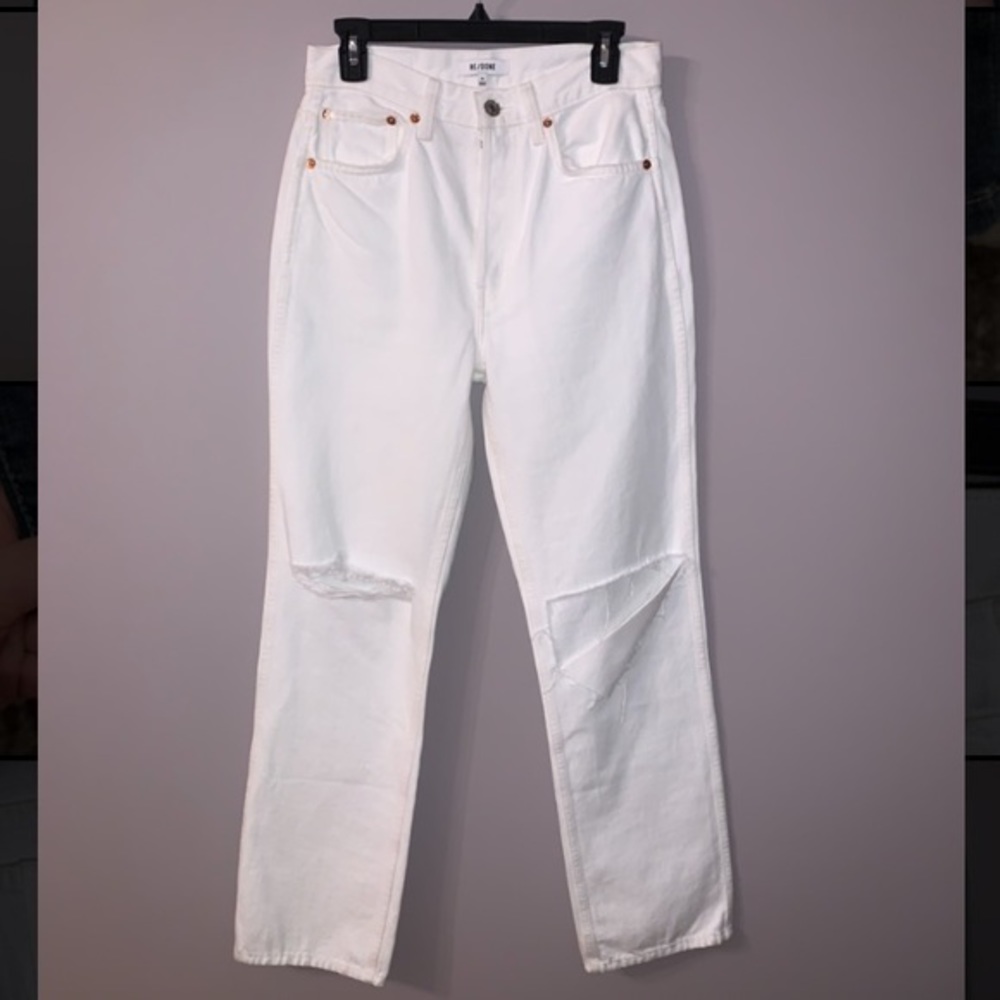 Originals 90s High Rise Loose in White With Rips
RE/DONE